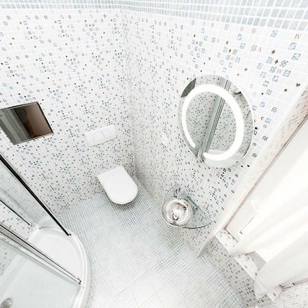 Romantic Studio With Jacuzzi Prag Exteriör bild