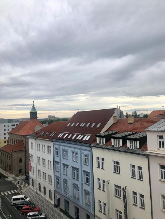 Romantic Studio With Jacuzzi Prag Exteriör bild